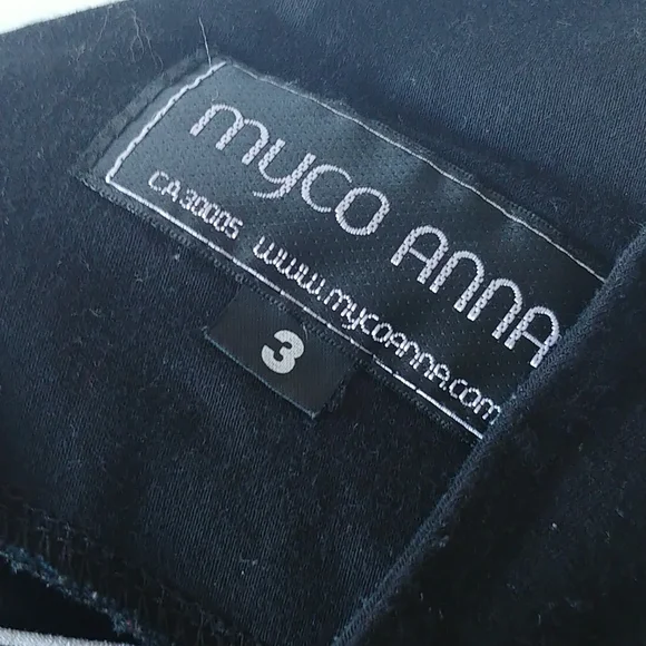 Sweater - Picture 5 of 5